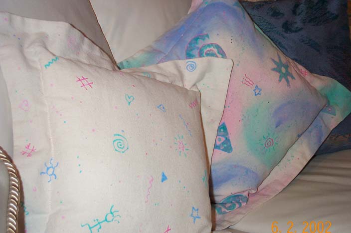 den painted pillows