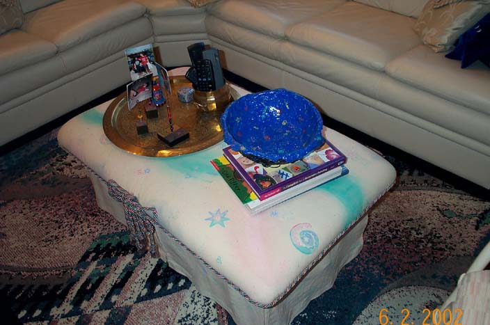 den table with bowl